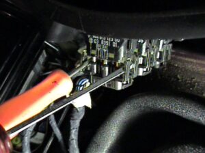 Sunroof Component Testing-10-console-switch-tab-release