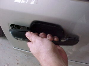 Door Handle – Removal, Installation, and Adjustment-2-door_handle_exterior